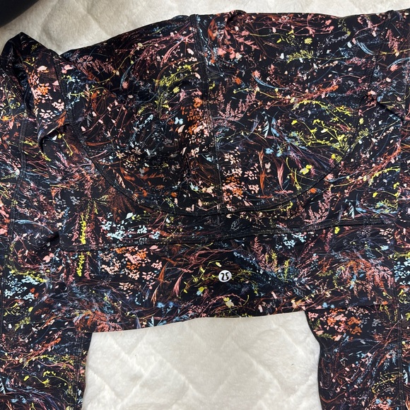 Lululemon leggings - Picture 4 of 6